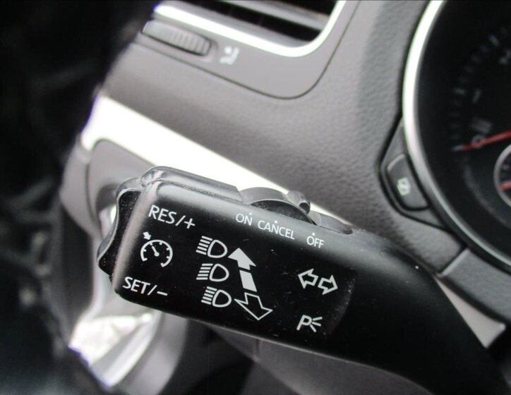 Volkswagen Golf Hatchback 1,4 l 90 kw