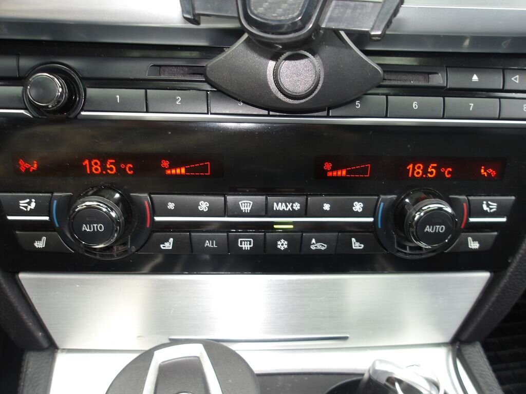 BMW Řada 7 Sedan / Limuzína 3,0 l 180 kw