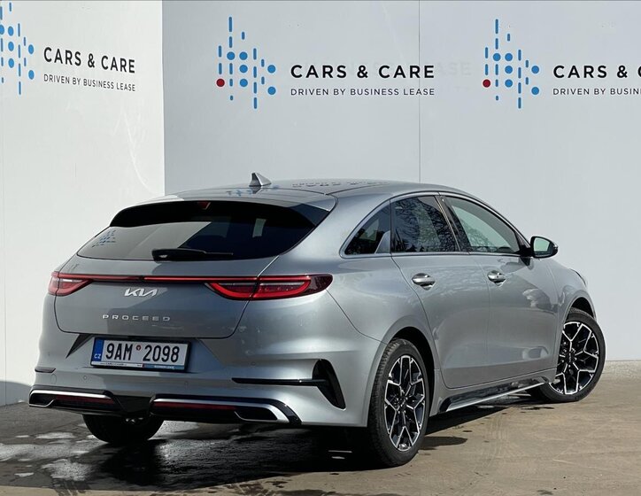 KIA ProCeed Hatchback 1,5 l 118 kw