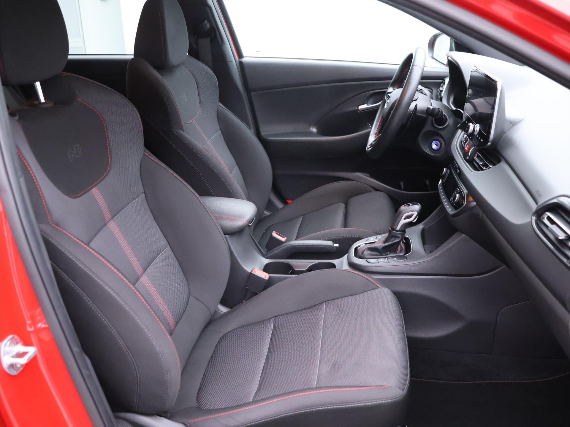 Hyundai i30 Liftback 1,5 l 117 kw