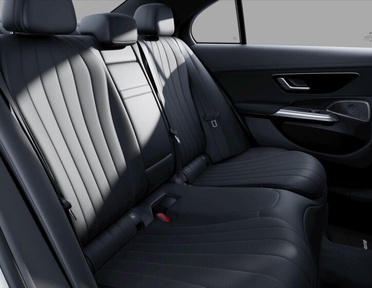 Mercedes-Benz Třídy E Sedan 2,0 l 145 kw