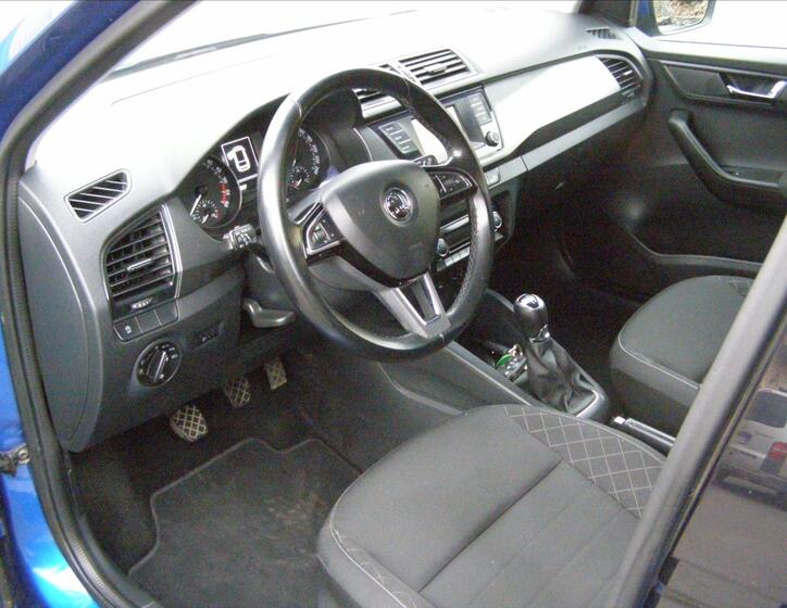 Škoda Fabia 12