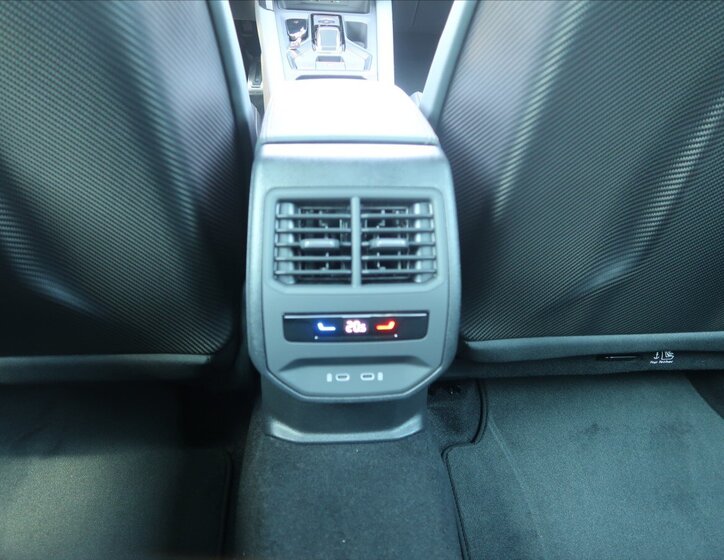 Cupra Formentor SUV / Terénní 2,0 l 294 kw