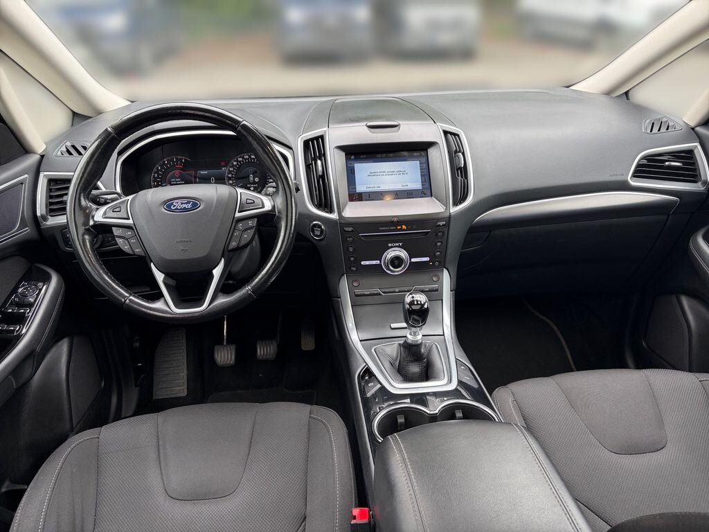 Ford S-MAX MPV 2,0 l 110 kw