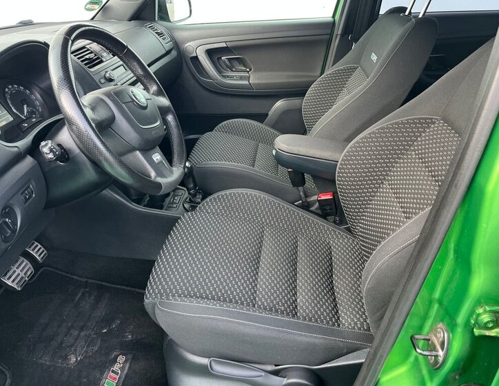 Škoda Fabia Hatchback 1,4 l 132 kw