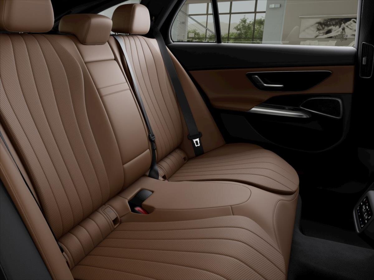 Mercedes-Benz Třídy E Kombi 2,0 l 145 kw