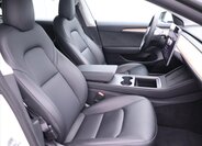 Tesla Model 3 Sedan 0,0 366 kw