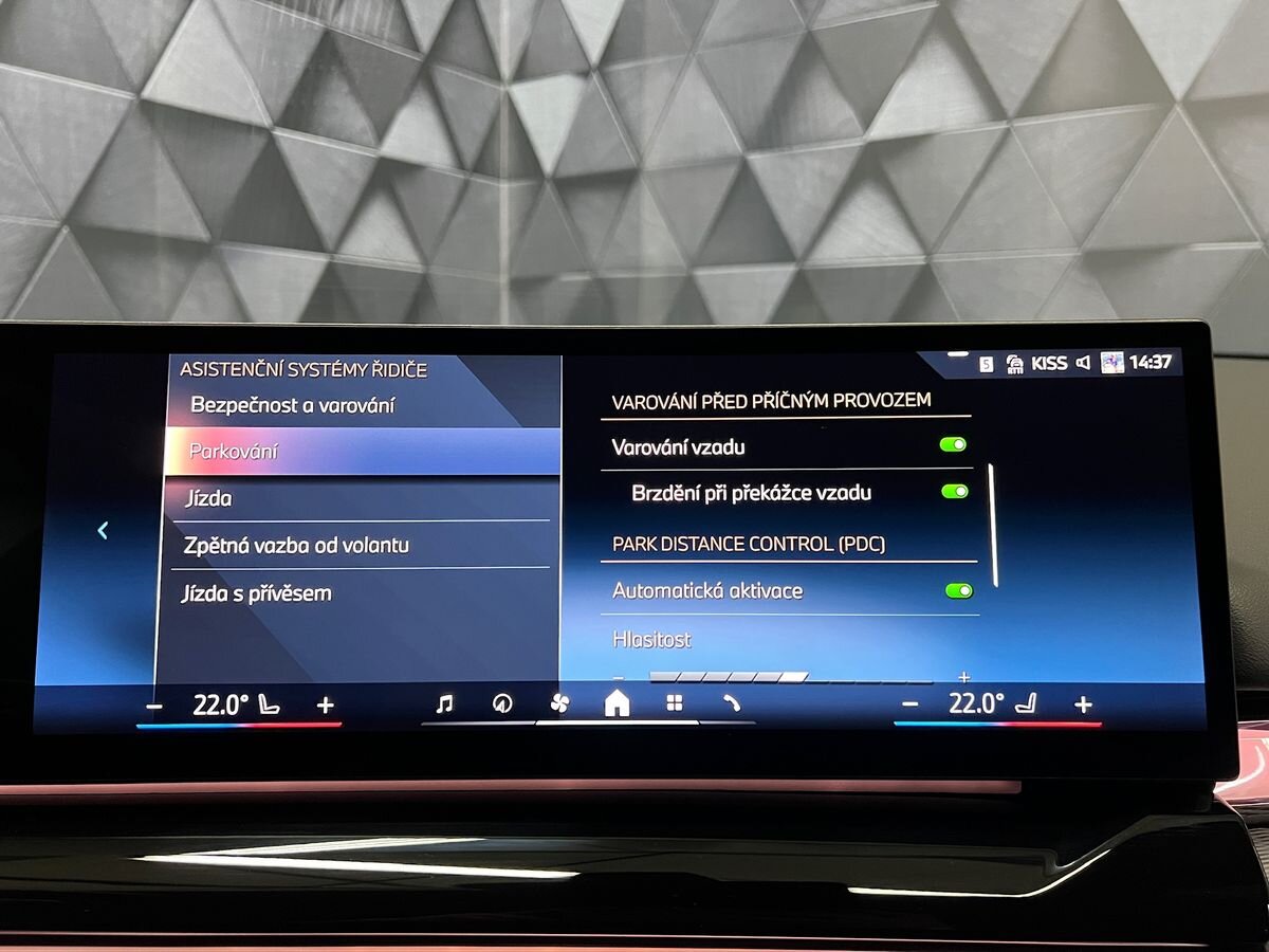 BMW Ostatní Sedan / Limuzína 0,0 290 kw