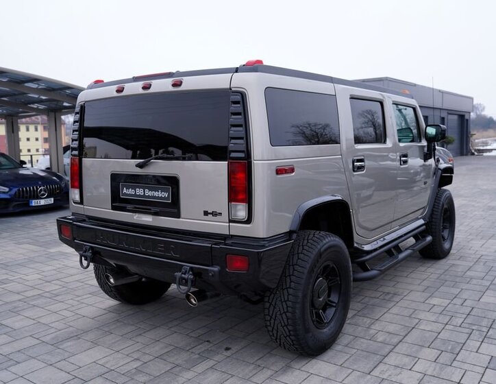 Hummer H2 SUV 6,0 l 232 kw