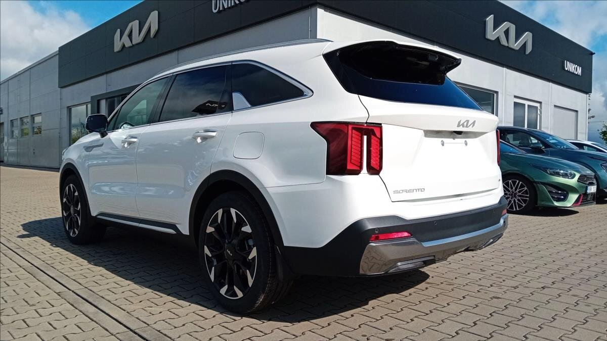 KIA Sorento SUV / Terénní 2,2 l 142 kw