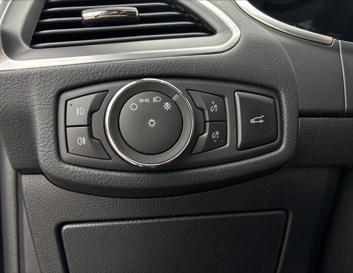 Ford S-MAX Kombi 2,5 l 140 kw