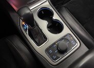 Jeep Grand Cherokee 32