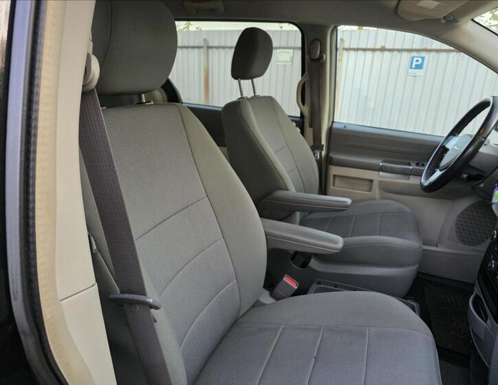 Chrysler Grand Voyager 26