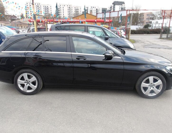 Mercedes-Benz Třídy C Kombi 1,6 l 115 kw