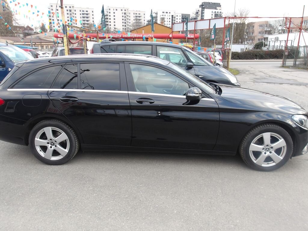 Mercedes-Benz Třídy C Kombi 1,6 l 115 kw