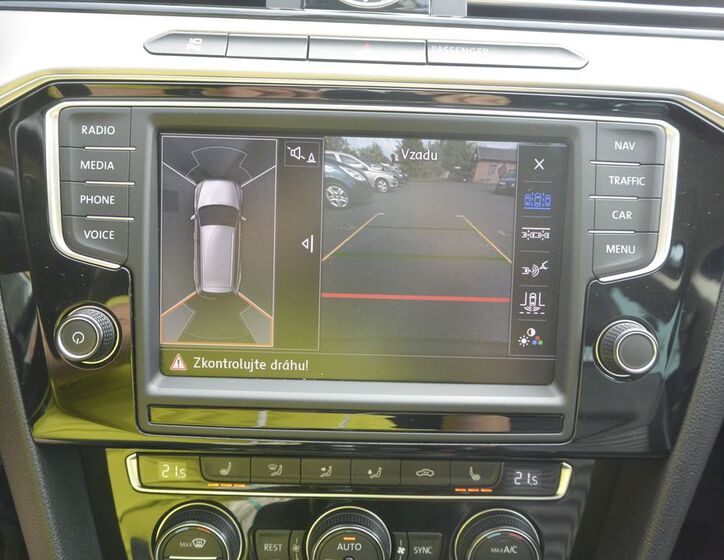 Volkswagen Passat 23