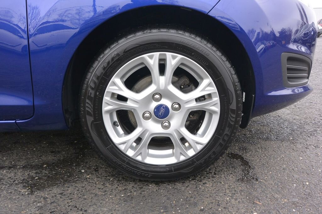 Ford Fiesta Hatchback 998,0 74 kw