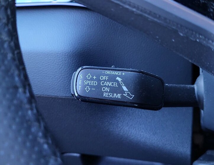 Škoda Karoq SUV / Terénní 1,5 l 110 kw