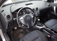 Nissan Qashqai SUV 2,0 l 104 kw
