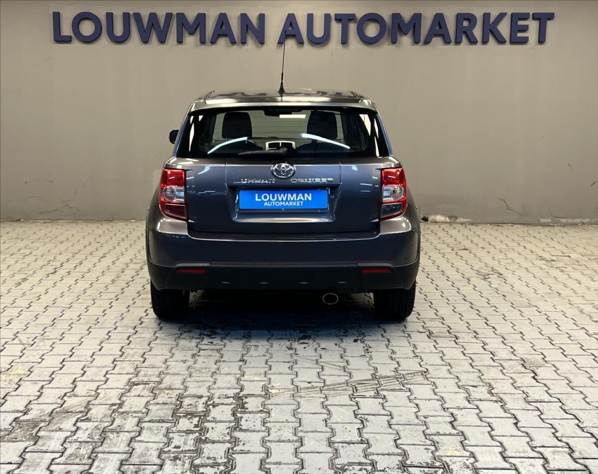 Toyota Urban Cruiser Hatchback 1,3 l 74 kw