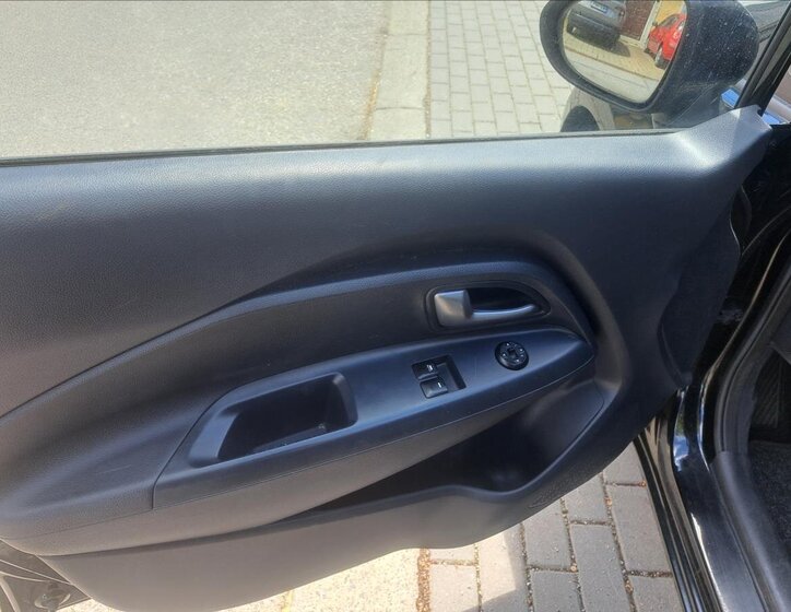 KIA Rio Hatchback 1,2 l 62 kw