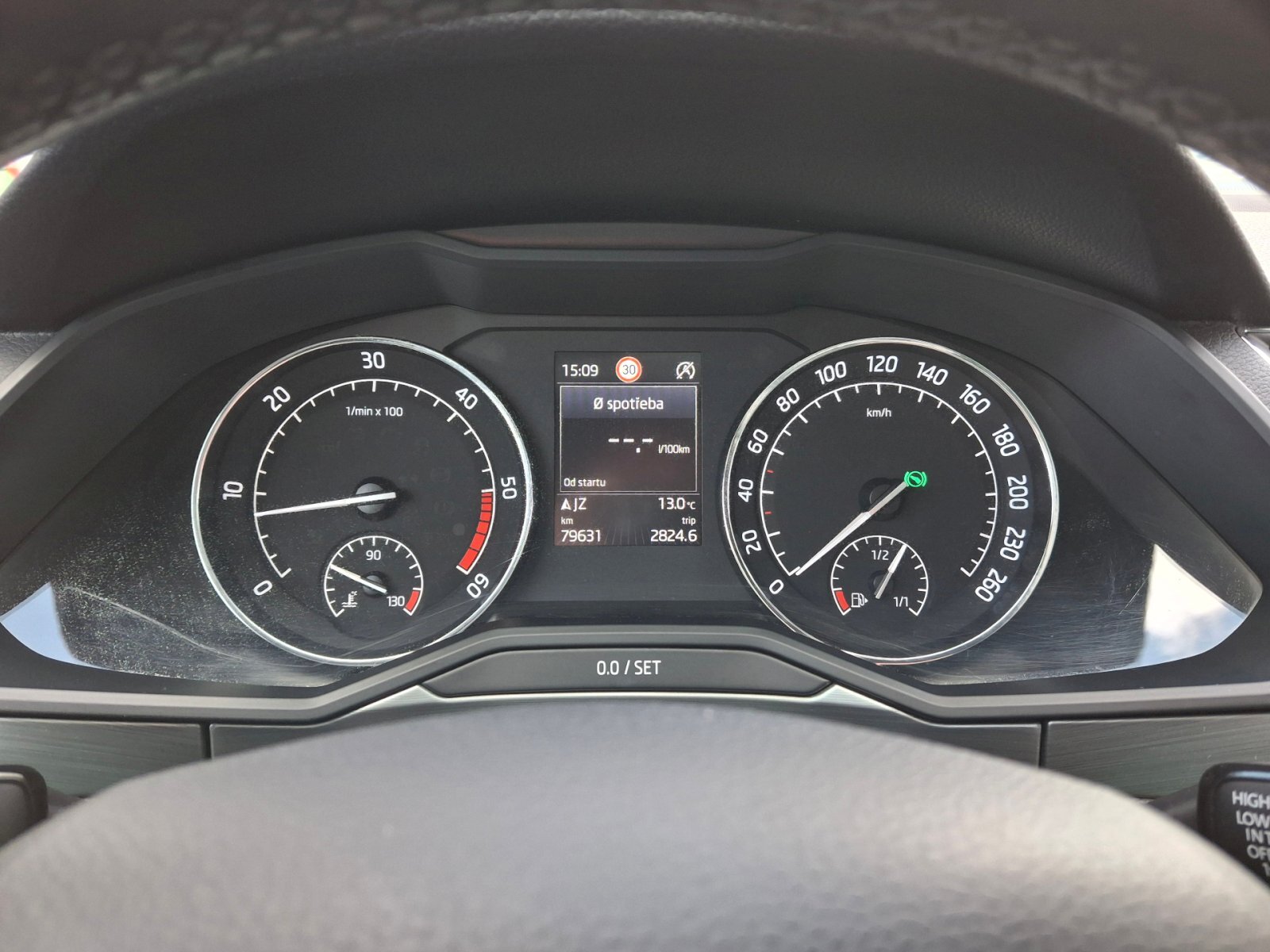 Škoda Superb Sedan / Limuzína 2,0 l 140 kw