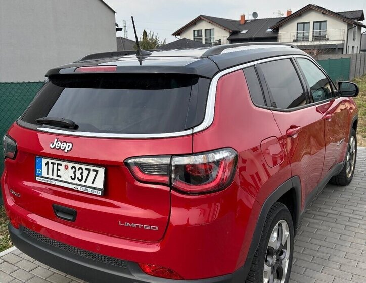 Jeep Compass SUV / Terénní 0,0 103 kw