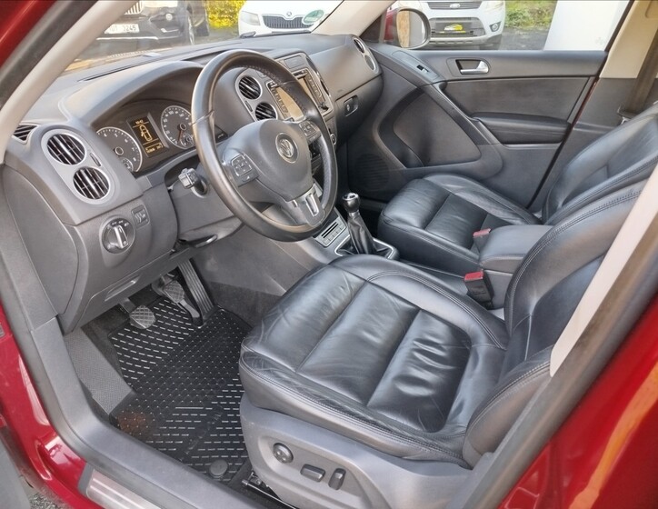 Volkswagen Tiguan 14
