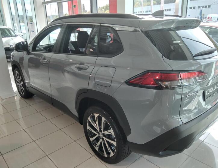 Toyota Corolla Cross 3