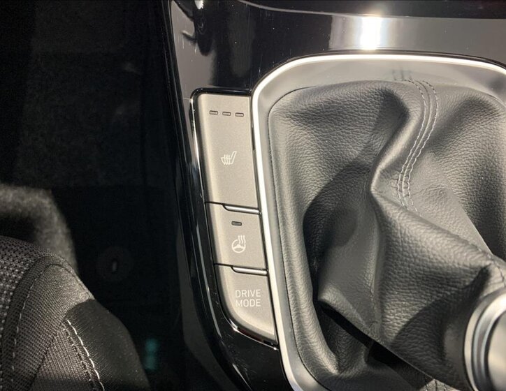 Hyundai i30 Hatchback 1,5 l 103 kw