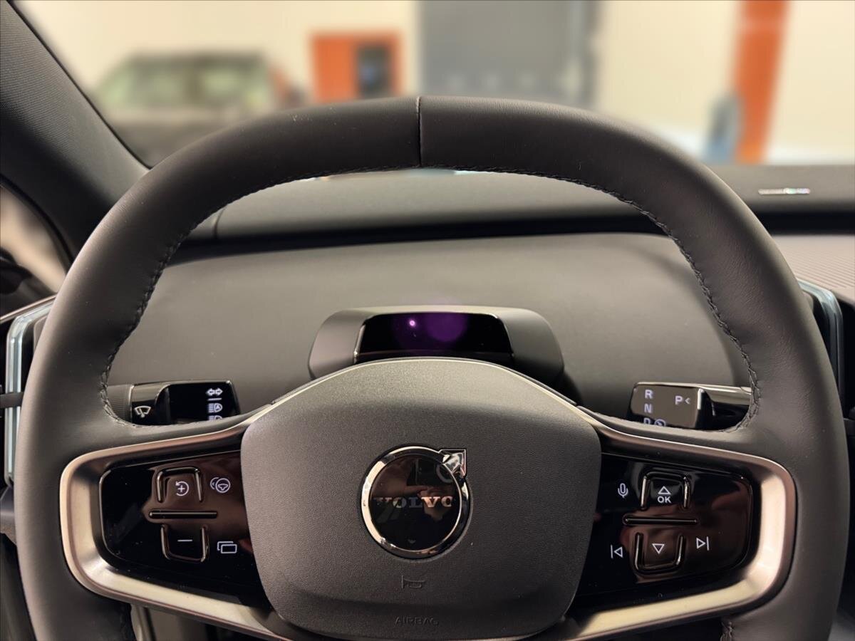 Volvo EX30 SUV 0,0 200 kw