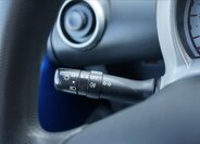 Peugeot 107 Hatchback 998,0 50 kw