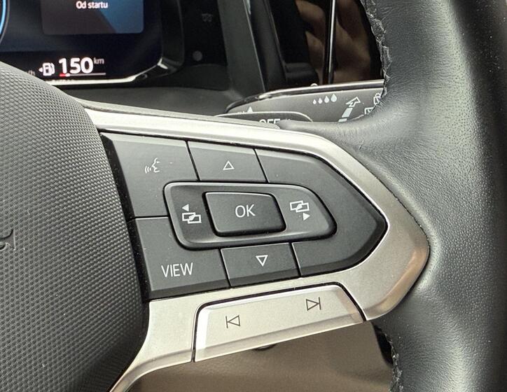 Volkswagen Multivan 25