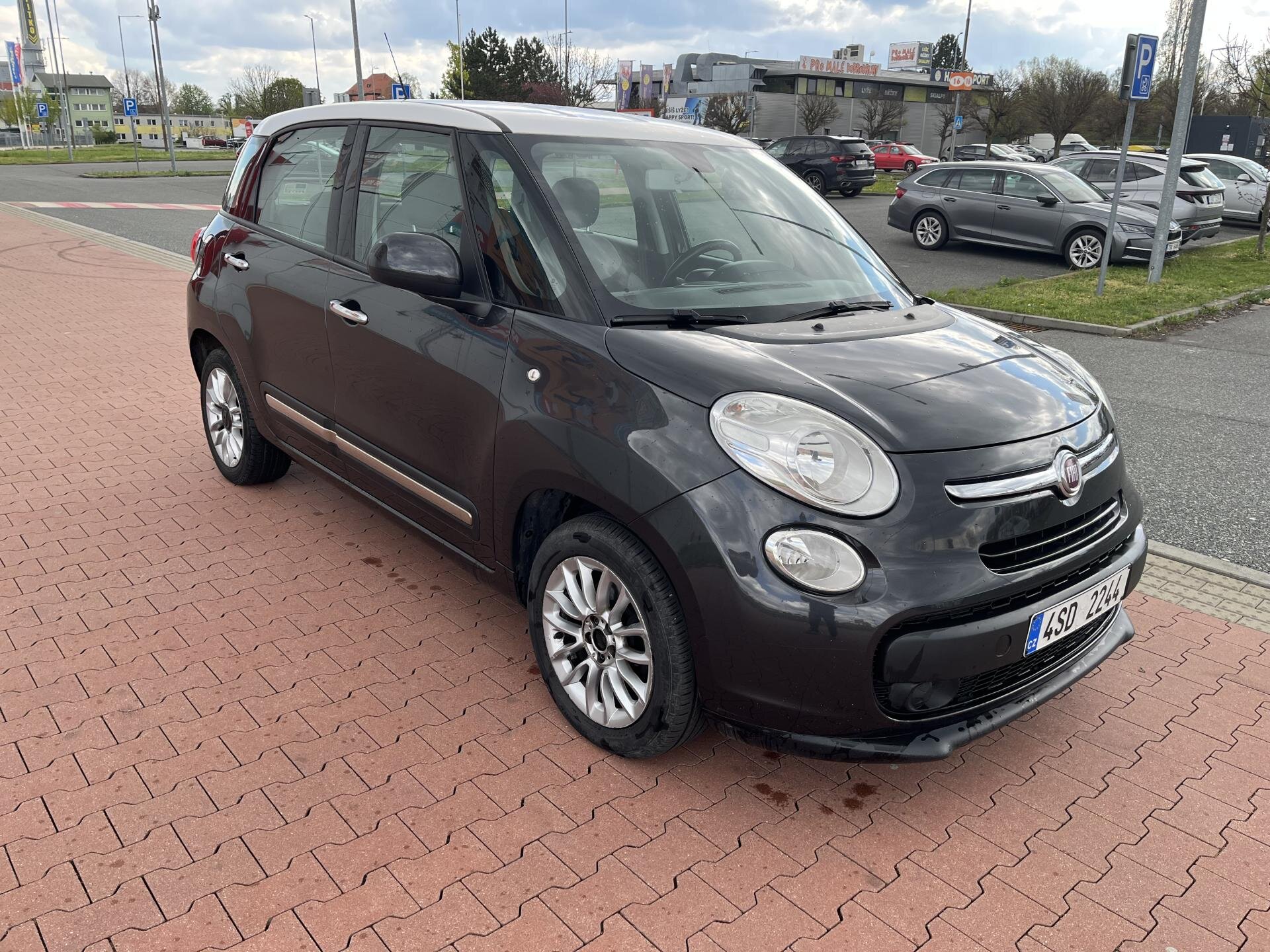 Fiat 500L Hatchback 1,2 l 62 kw