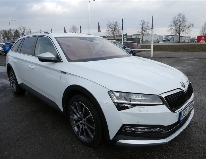 Škoda Superb Kombi 2,0 l 147 kw