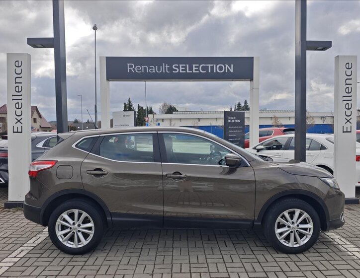 Nissan Qashqai SUV / Terénní 1,2 l 85 kw