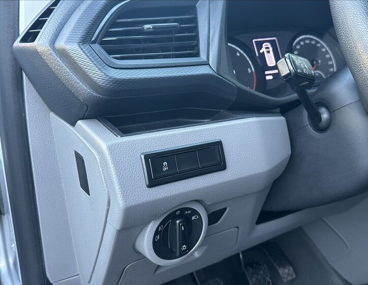Volkswagen Transporter Skříň 2,0 l 110 kw