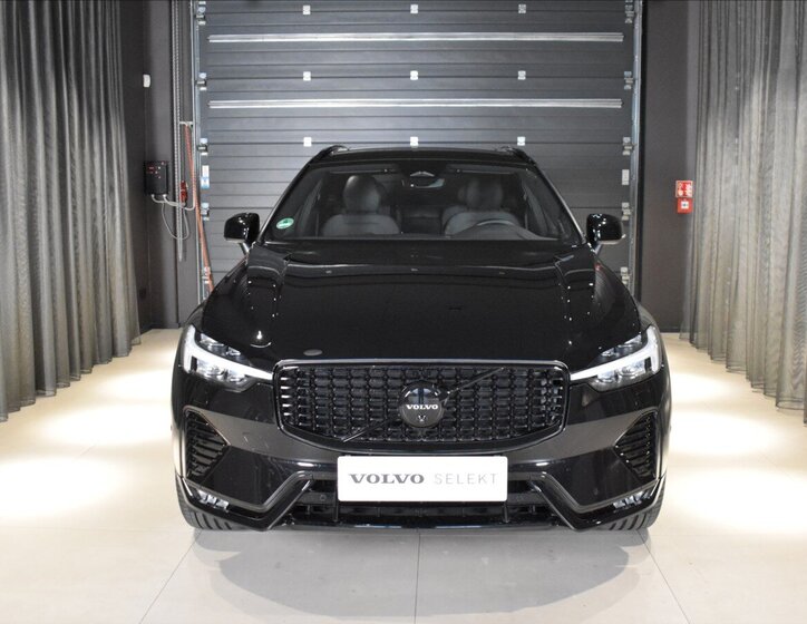 Volvo XC60 SUV / Terénní 2,0 l 184 kw