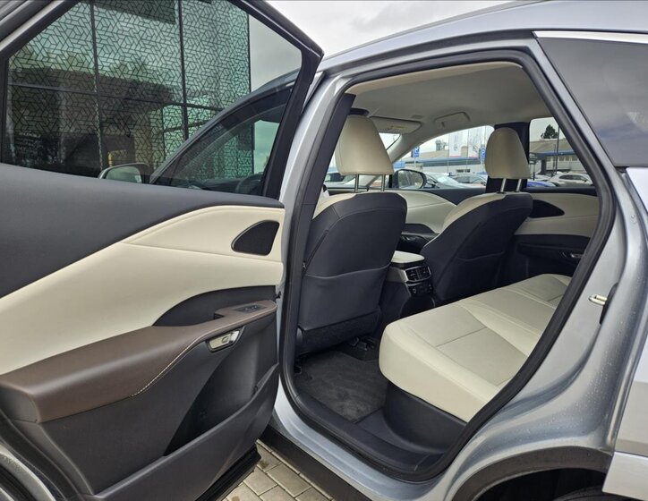 Lexus RX 450h SUV 2,5 l 227 kw