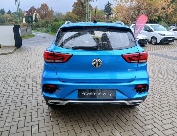 MG ZS 5