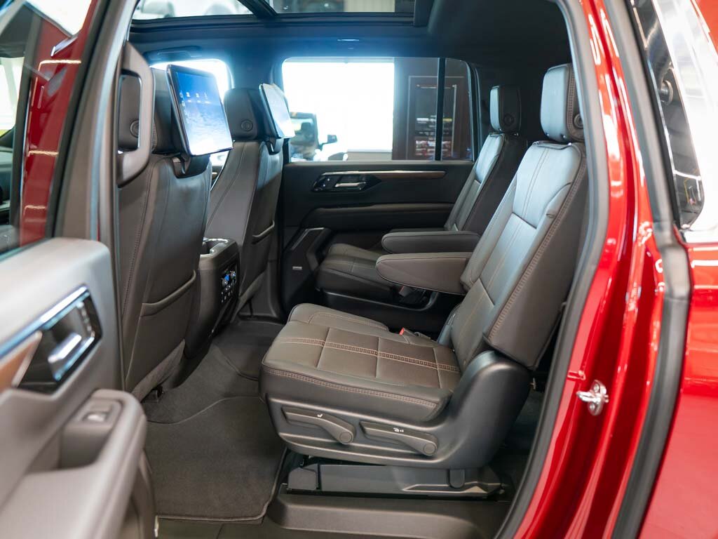 Chevrolet Suburban SUV / Terénní 6,2 l 313 kw
