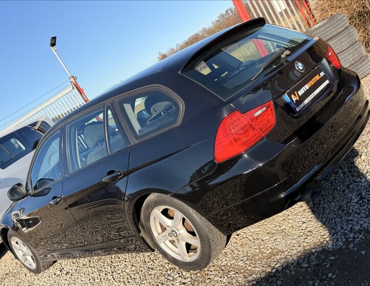 BMW Řada 3 Kombi 2,0 l 105 kw