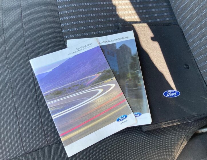 Ford Transit Custom VAN / Minibus 2,2 l 74 kw