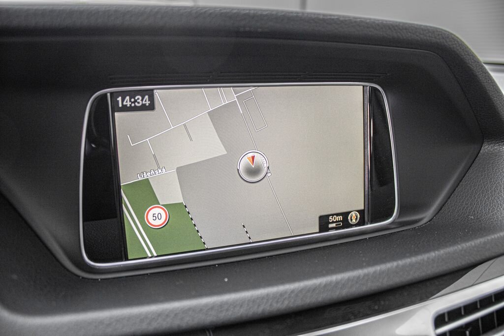 Mercedes-Benz Třídy E Kombi 3,0 l 190 kw