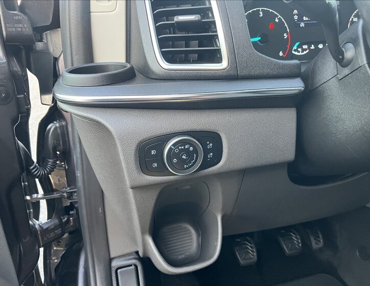 Ford Tourneo Custom Kombi 2,0 l 136 kw