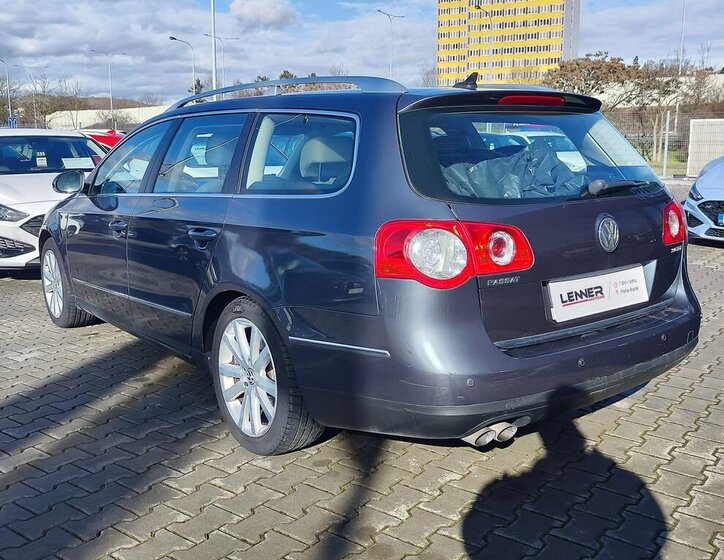 Volkswagen Passat Kombi 2,0 l 103 kw
