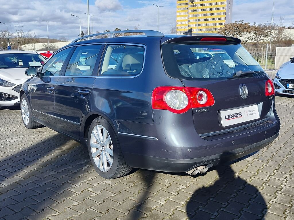 Volkswagen Passat Kombi 2,0 l 103 kw