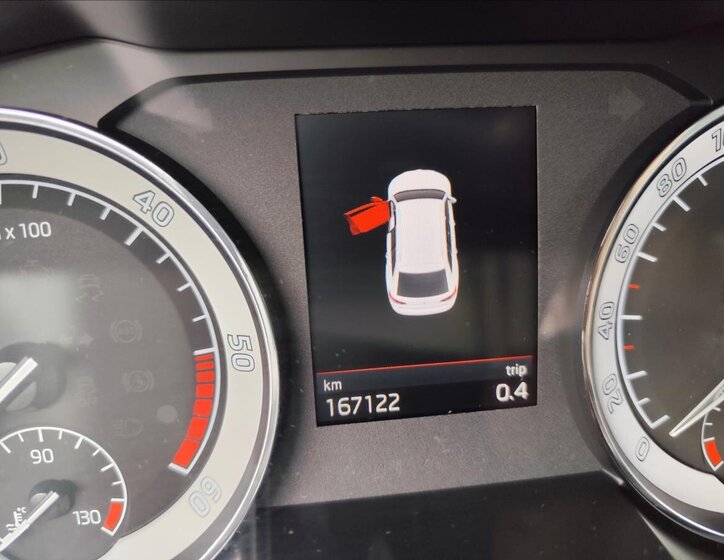 Škoda Superb Kombi 2,0 l 140 kw