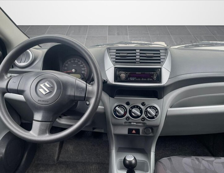 Suzuki Alto Hatchback 996,0 50 kw
