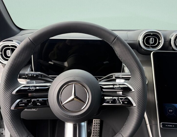 Mercedes-Benz GLC SUV / Terénní 2,0 l 145 kw